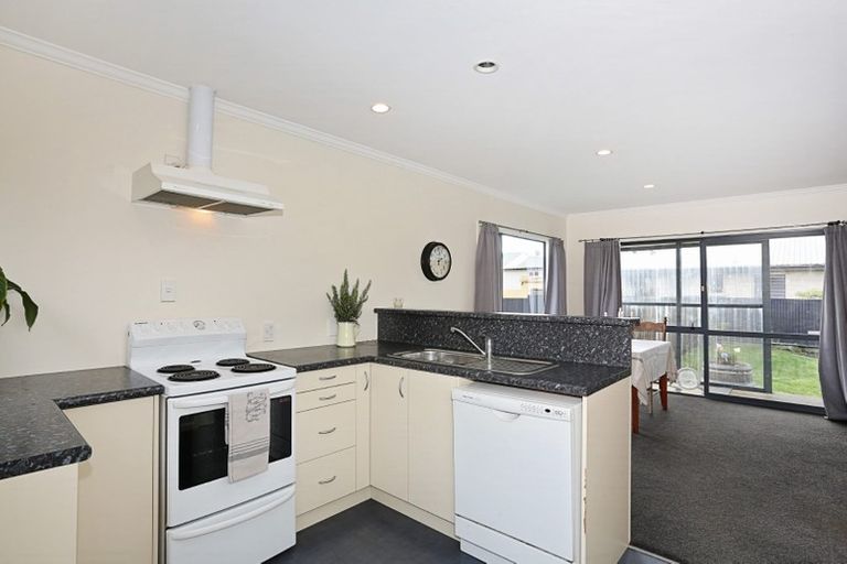 Photo of property in 41 Clifton Street, Windsor, Invercargill, 9810