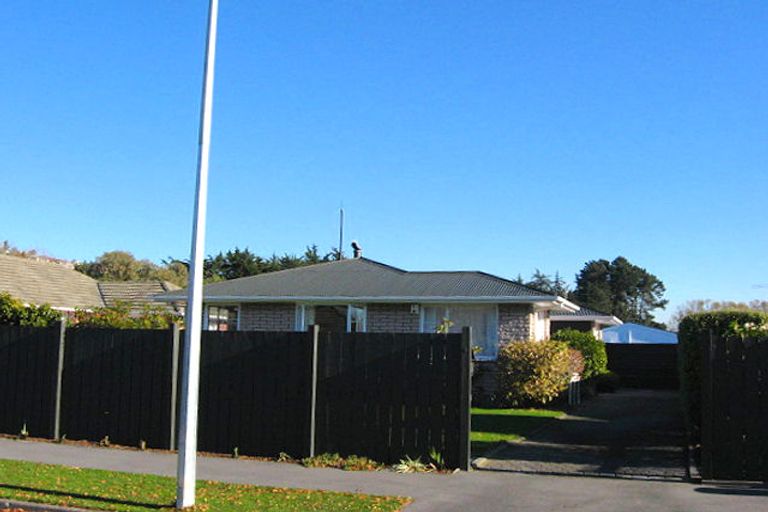 Photo of property in 8 Waipara Street, Cracroft, Christchurch, 8025