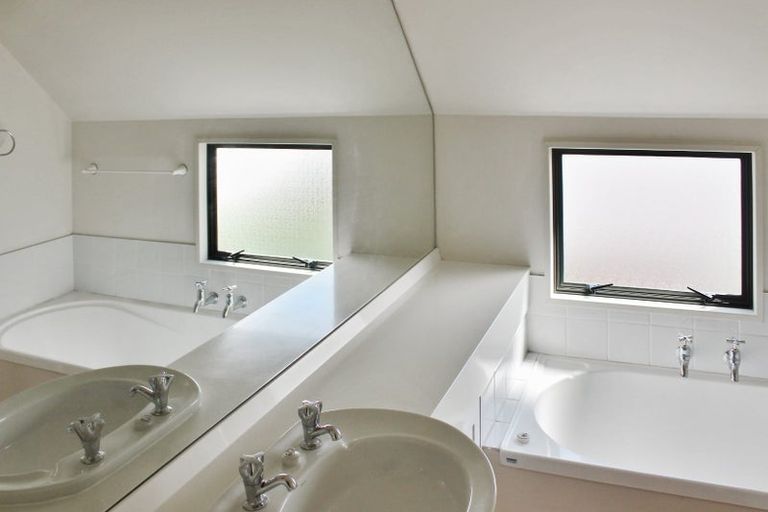 Photo of property in 28b Creyke Road, Ilam, Christchurch, 8041