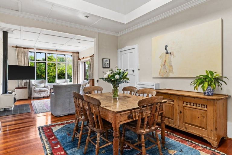 Photo of property in 35 Greenwood Road, Havelock North, 4130