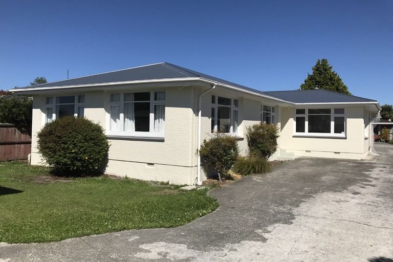Photo of property in 51 Peer Street, Upper Riccarton, Christchurch, 8041