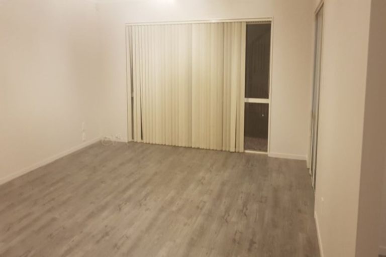 Photo of property in 56 Ransom Smyth Drive, Goodwood Heights, Auckland, 2105