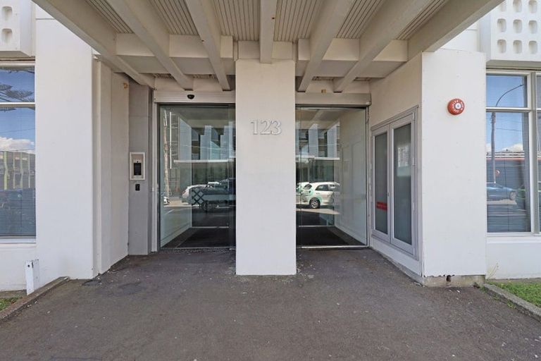 Photo of property in 4e/123 Molesworth Street, Thorndon, Wellington, 6011