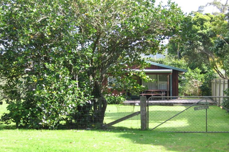 Photo of property in 109 Tangiora Avenue, Whangapoua, Coromandel, 3582