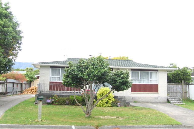 Photo of property in 3 Seattle Grove, Totara Park, Upper Hutt, 5018