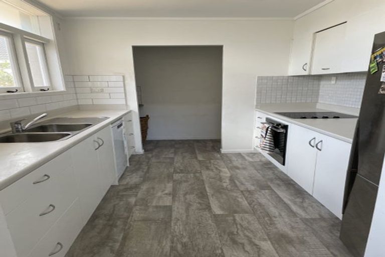 Photo of property in 1/19 Saltburn Road, Milford, Auckland, 0620