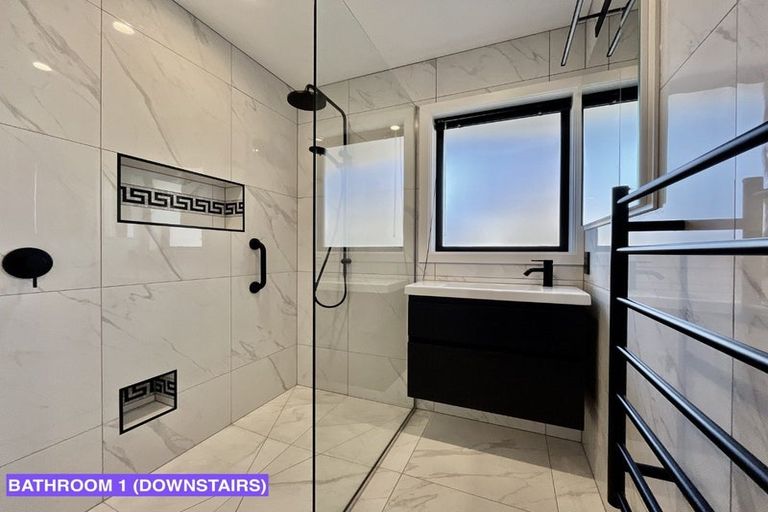 Photo of property in 2/4 Alvaston Drive, Halswell, Christchurch, 8025