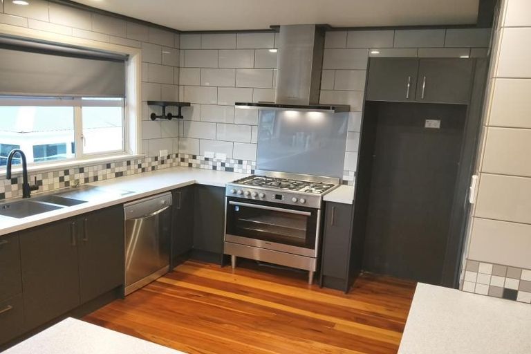 Photo of property in 392 Ruahine Street, Terrace End, Palmerston North, 4410