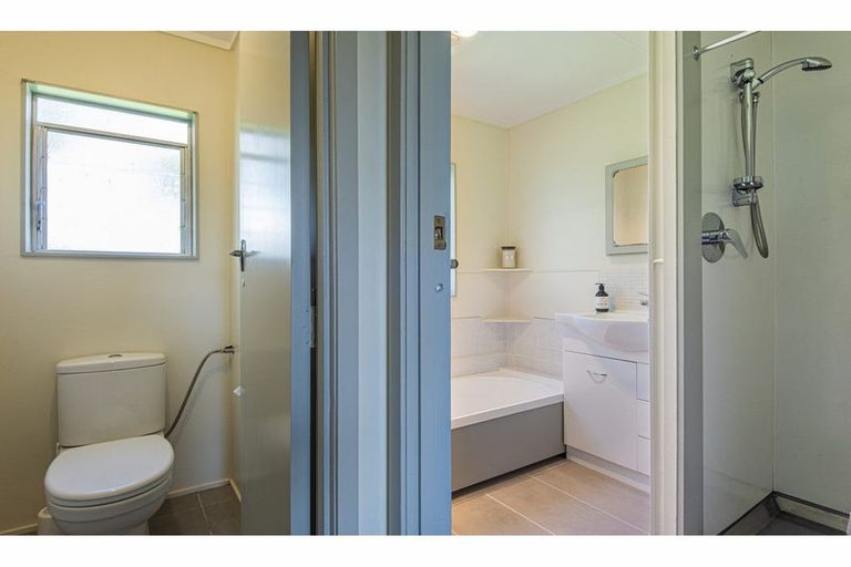 Photo of property in 16 Ascot Avenue, Te Kamo, Whangarei, 0112