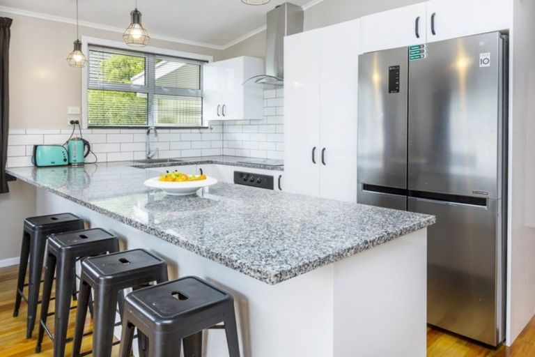 Photo of property in 1/71 Hikurangi Street, Trentham, Upper Hutt, 5018