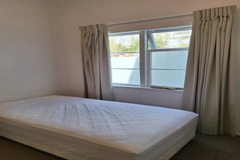 Photo of property in 25 Grafton Road, Roseneath, Wellington, 6011