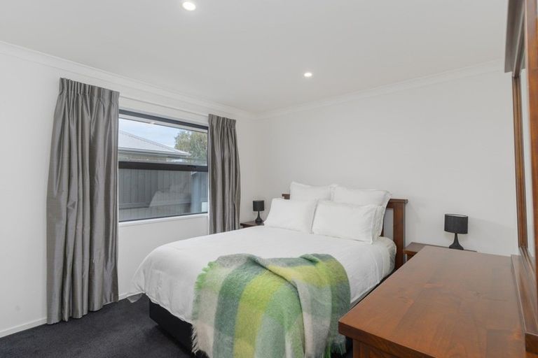 Photo of property in 17 Parawai Street, Marshland, Christchurch, 8083