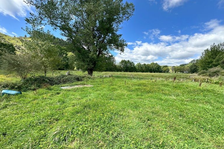 Photo of property in 136 Uruti Road, Uruti, Urenui, 4378