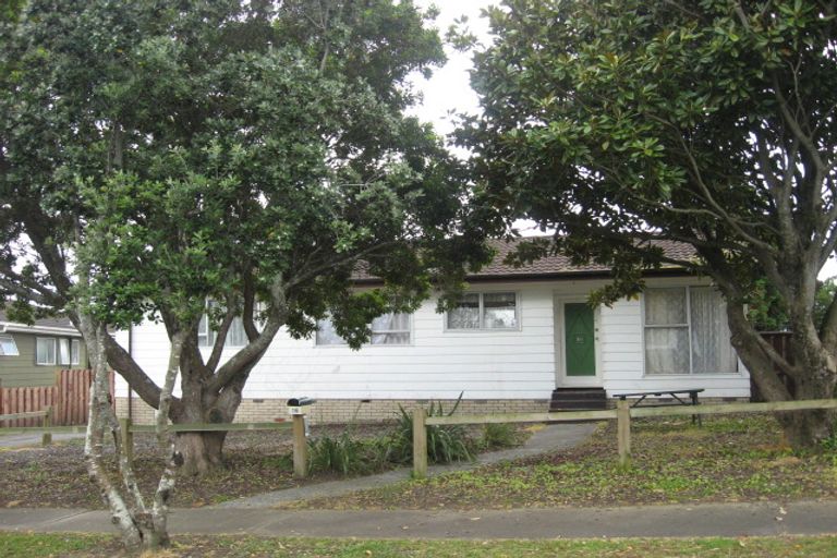 Photo of property in 16 Yearsley Place, Manurewa, Auckland, 2102