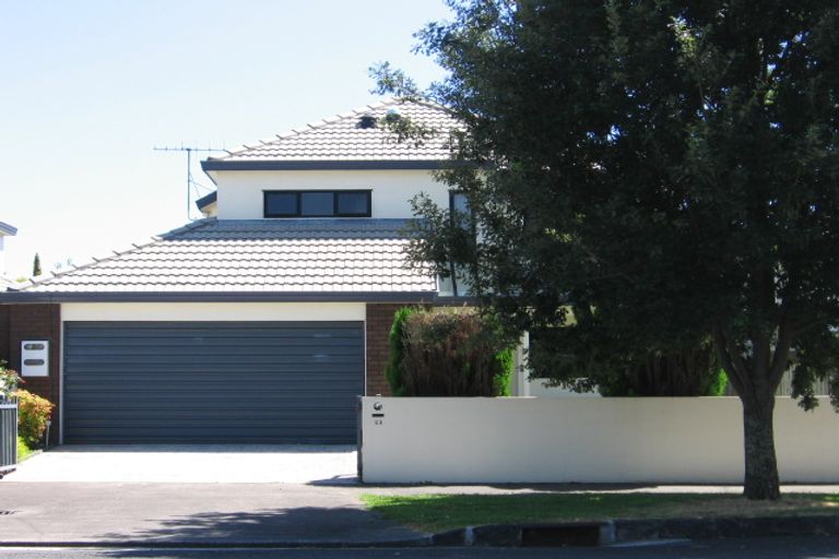 Photo of property in 23 Oak Street, Royal Oak, Auckland, 1023
