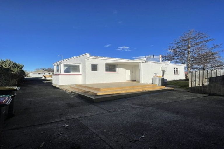 Photo of property in 303 Hills Road, Mairehau, Christchurch, 8013