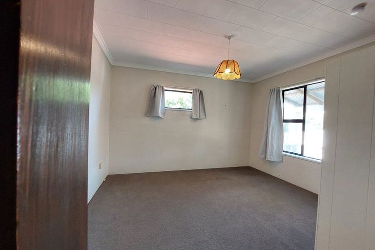 Photo of property in 29 Paynters Avenue, Strandon, New Plymouth, 4312