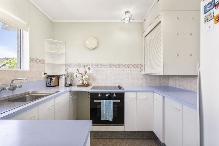 Photo of property in 1/1 Campbell Close, Whangamata, 3620