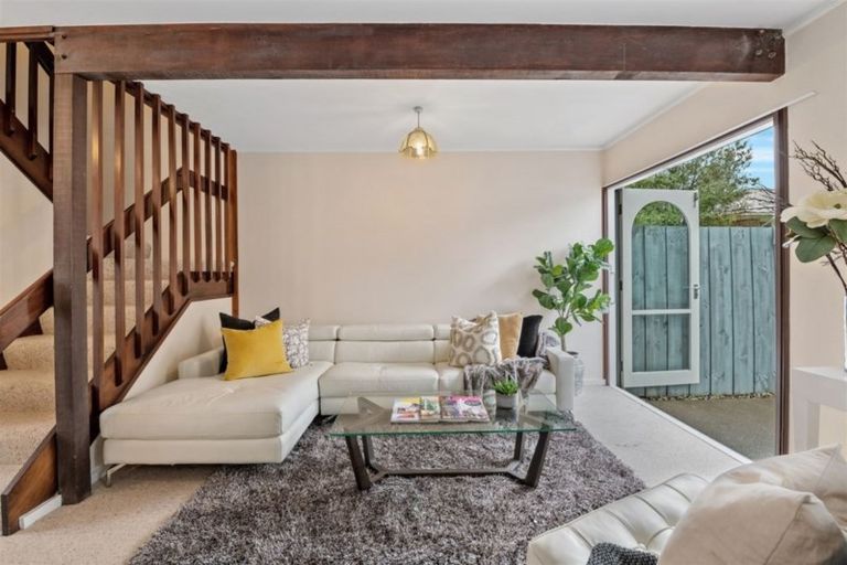 Photo of property in Cornwall Gardens, 15/27 Cornwall Street, St Albans, Christchurch, 8014