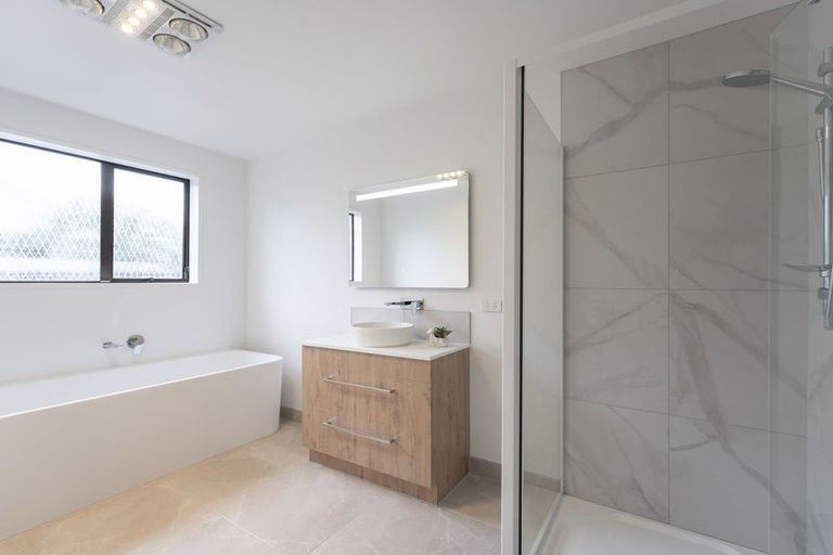 Photo of property in 20 Cherrywood Place, Redwood, Christchurch, 8051