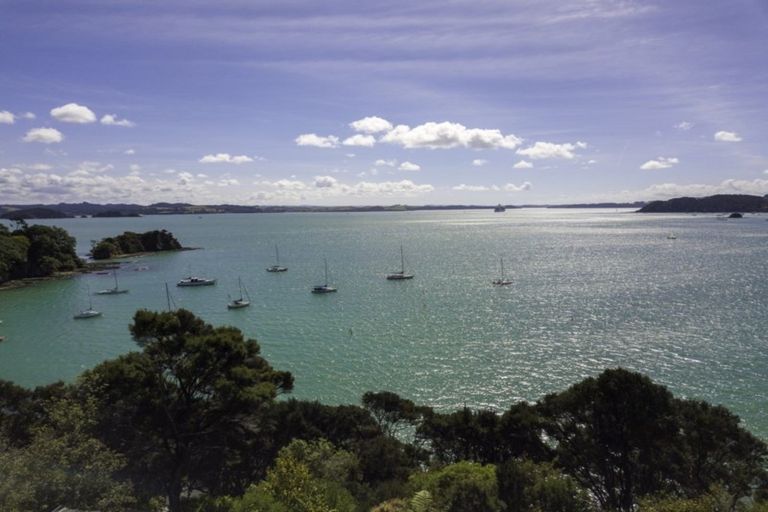 Photo of property in 22 Taiaruru Way, Russell, 0272