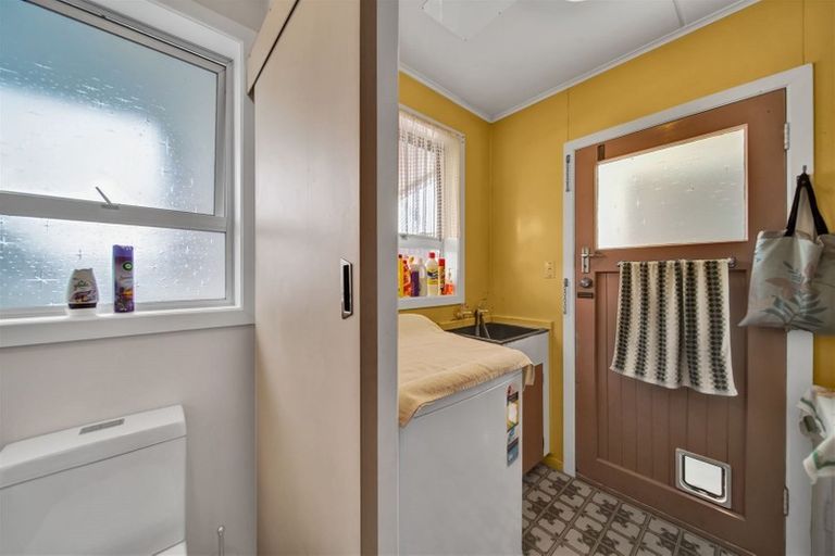 Photo of property in 32 Grey Street, Normanby, Hawera, 4614