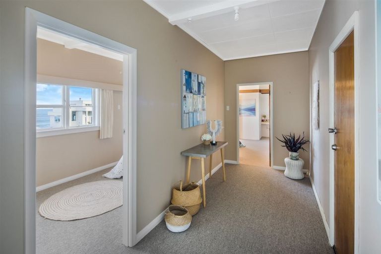 Photo of property in 55 High Street, Island Bay, Wellington, 6023