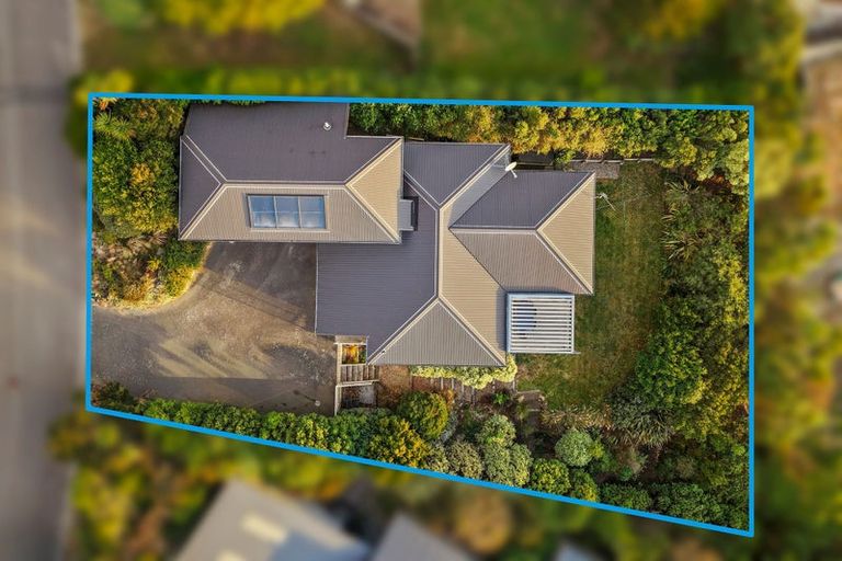Photo of property in 5 Signal Hill Road, Mount Pleasant, Christchurch, 8081