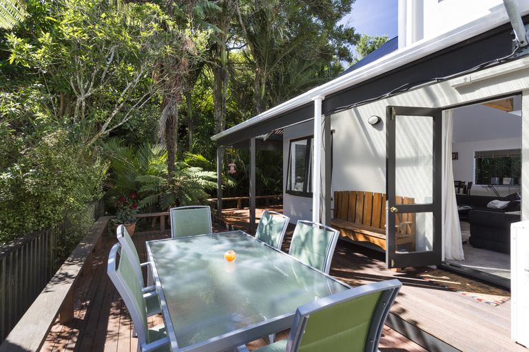 Photo of property in 29 Boylan Road, Titirangi, Auckland, 0604