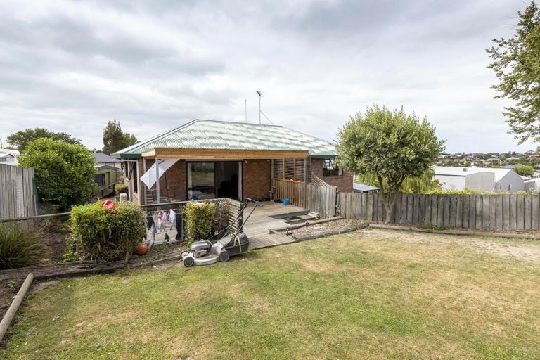 Photo of property in 6 Ellesmere Place, Oceanview, Timaru, 7910