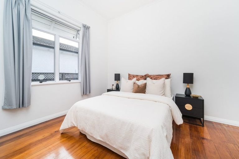 Photo of property in 8 Frederick Street, Terrace End, Palmerston North, 4410