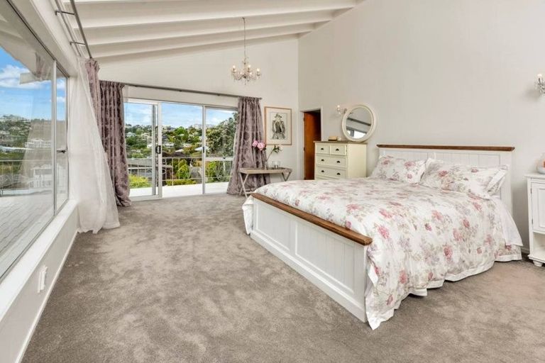 Photo of property in 1/36 Masterton Road, Rothesay Bay, Auckland, 0630