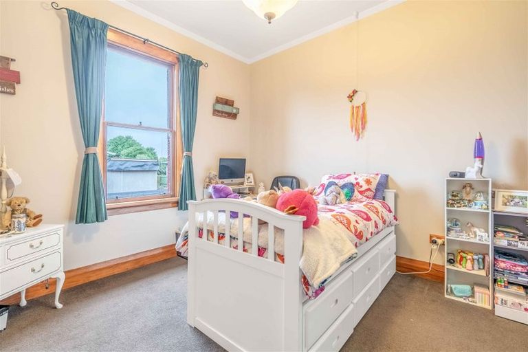Photo of property in 24 Banks Street, Richmond, Invercargill, 9810