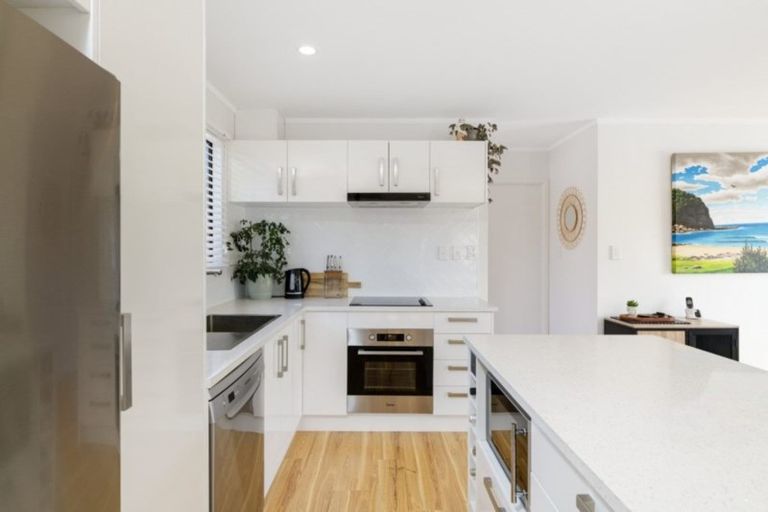 Photo of property in 133 Osprey Drive, Welcome Bay, Tauranga, 3112