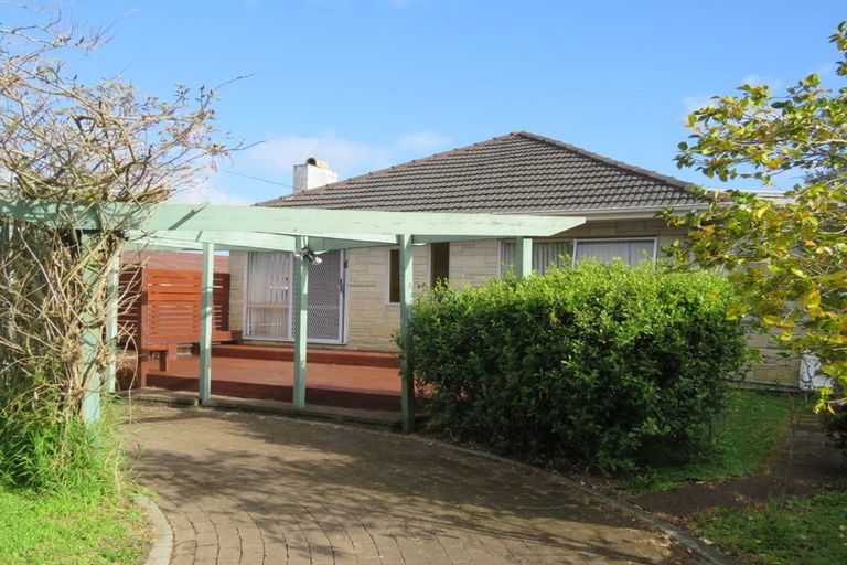 Photo of property in 1/37 Lynwood Road, New Lynn, Auckland, 0600