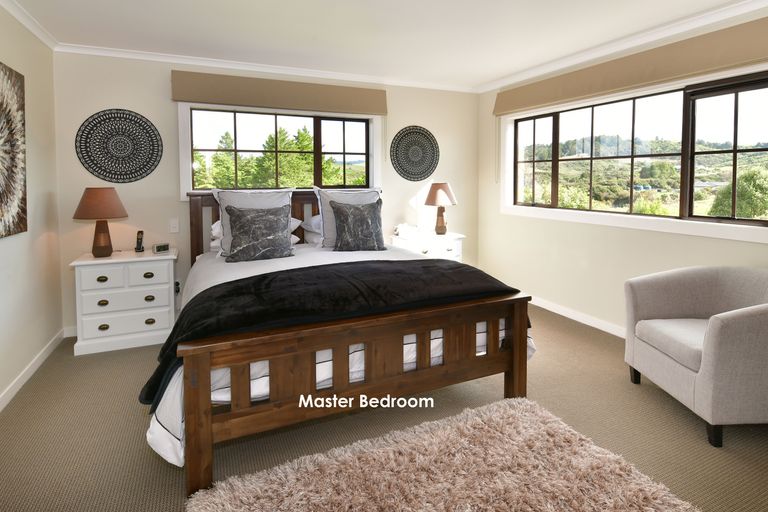 Photo of property in 56 Monowai Road, Wainui, Silverdale, 0994