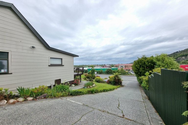 Photo of property in 10 Smith Street, Greymouth, 7805