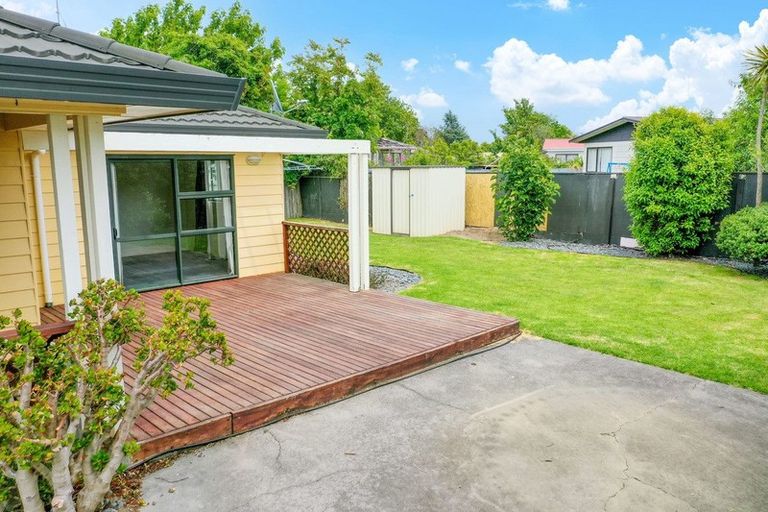 Photo of property in 7 Edgewater Grove, Whakatane, 3120