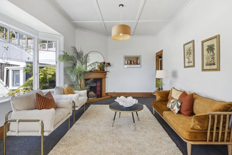 Photo of property in 34 Connaught Terrace, Brooklyn, Wellington, 6021