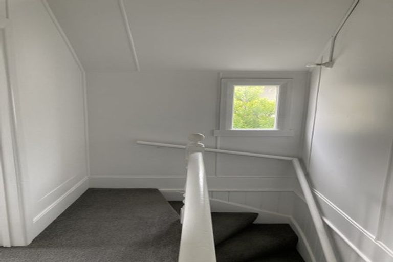 Photo of property in 20 Macdonald Crescent, Te Aro, Wellington, 6011