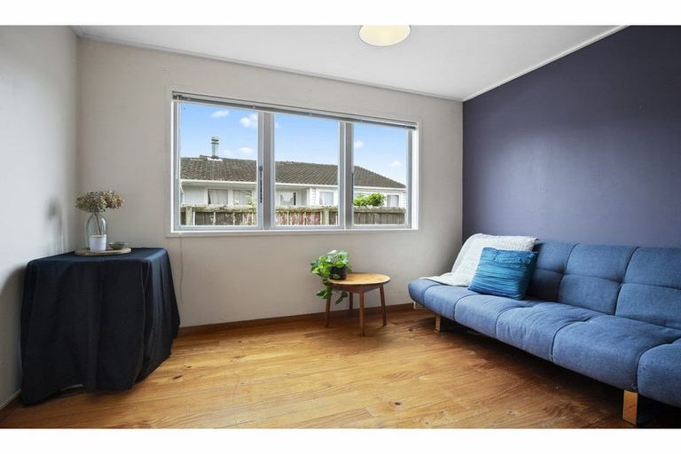 Photo of property in 38 Hamilton Drive, Waiuku, 2123