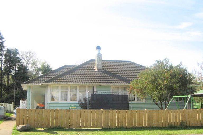 Photo of property in 29 Glenpark Avenue, Frankleigh Park, New Plymouth, 4310