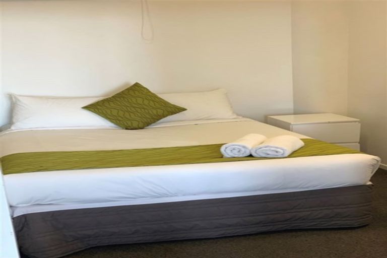 Photo of property in Twin Towers, 308/17 Putney Way, Manukau, Auckland, 2104