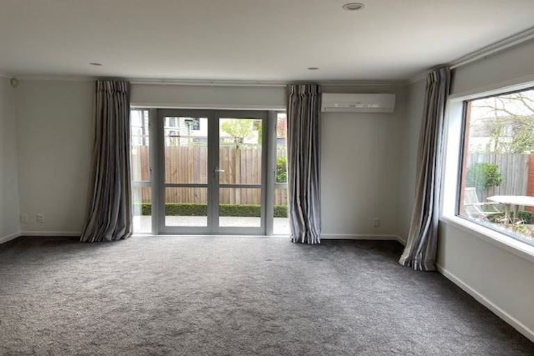 Photo of property in 15a Grove Road, Addington, Christchurch, 8024