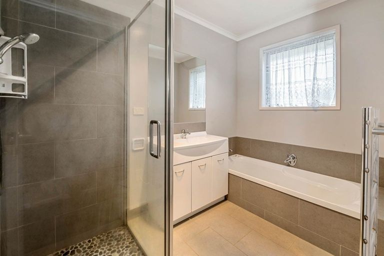 Photo of property in 256 Vaughan Road, Owhata, Rotorua, 3010