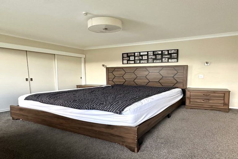 Photo of property in 64 Wellington Road, Wainuiomata, Lower Hutt, 5014