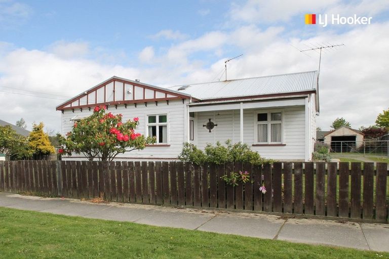 Photo of property in 60 Johnson Street, Milton, 9220