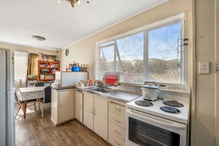 Photo of property in 22 Watchfield Close, Mangere, Auckland, 2022