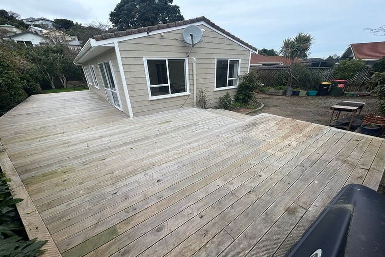 Photo of property in 84 Weka Street, Miramar, Wellington, 6022
