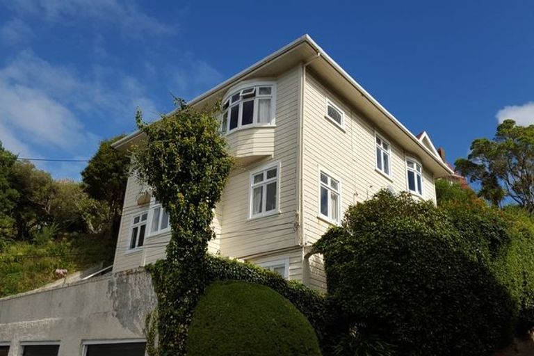 Photo of property in 115 Upland Road, Kelburn, Wellington, 6012